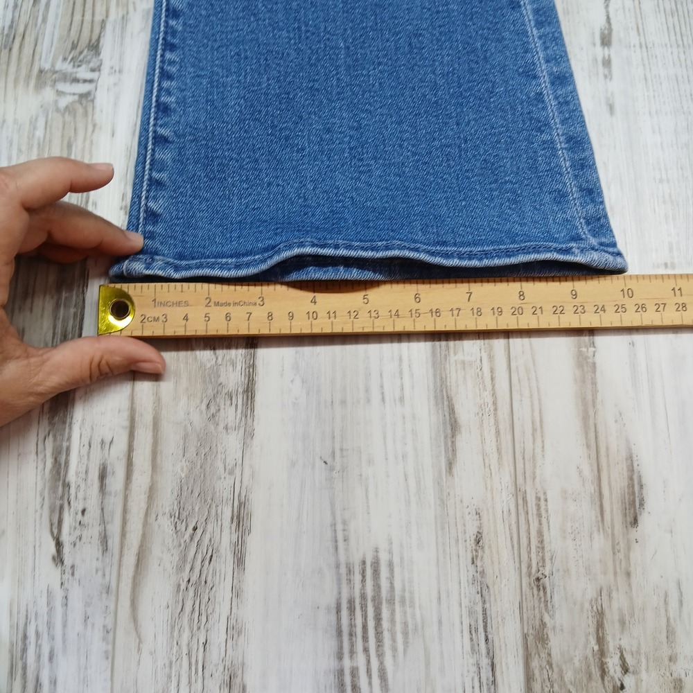 Mother Lil Weekender High Rise Flare Jeans Layover Blue P585-1008 Size 24 - Picture 13 of 13